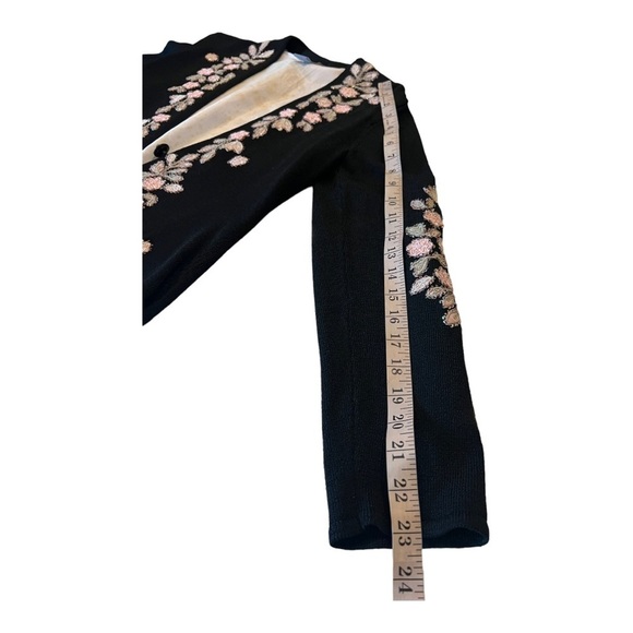 Sigrid Olsen Beaded Floral Pink Black HeavyKnit Cardigan Size SP Vintage’02 - Picture 16 of 16
